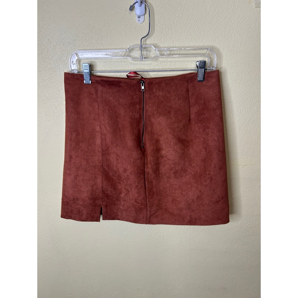 She + Sky Rust Brown Faux Suede Mini Skirt Exposed Back Zipper Slit Size M - Picture 1 of 5